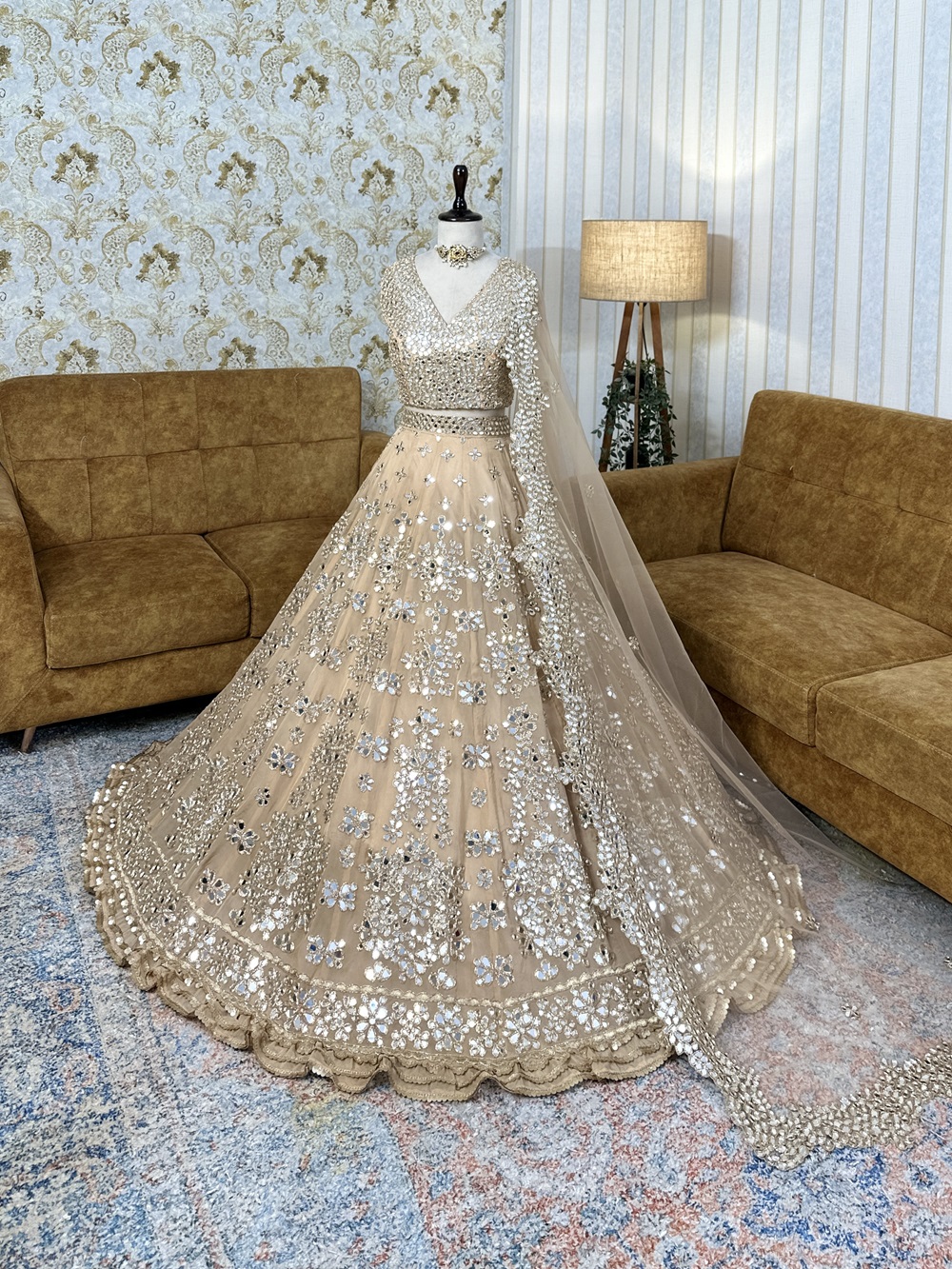 Shop Primary Image Shop Primary Image