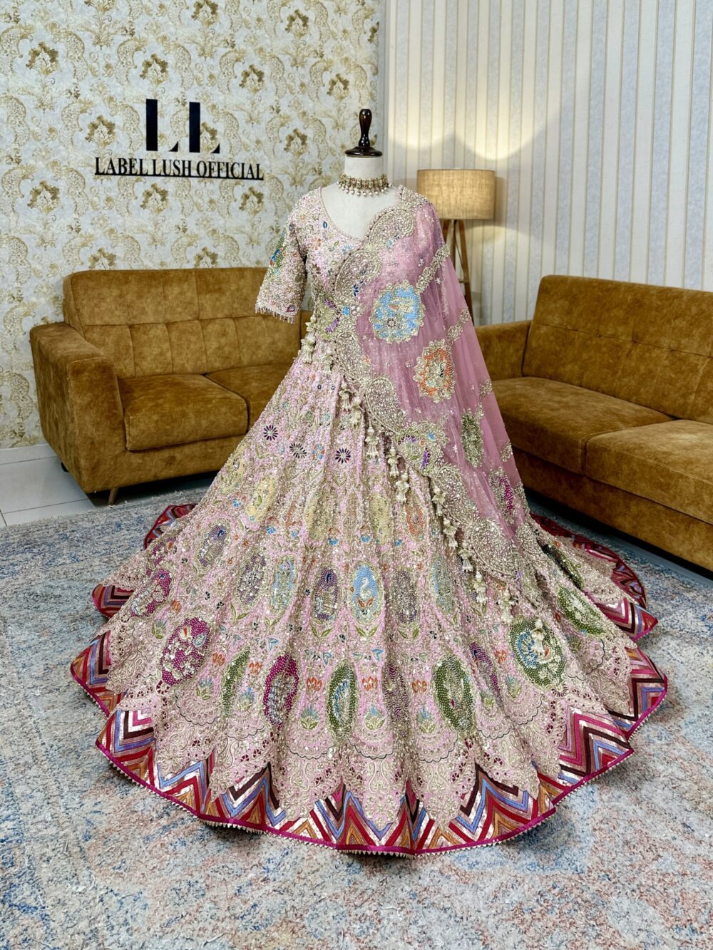 Shop Primary Image Shop Primary Image