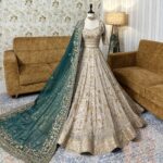 Champhagne Gold With Green