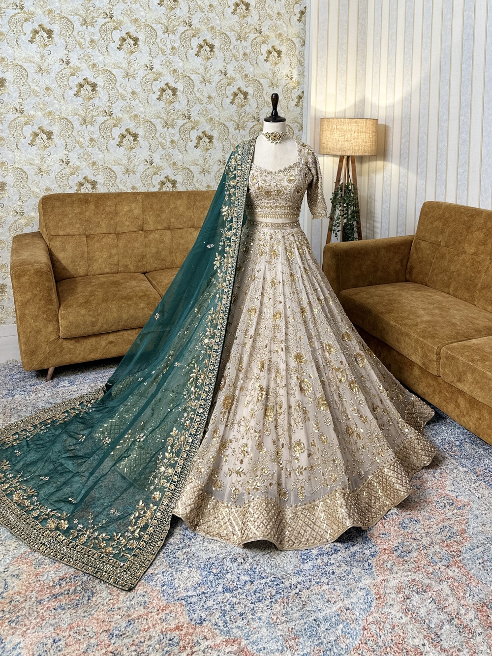 Shop Primary Image Shop Primary Image